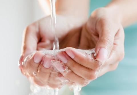 Rửa tay giúp bạn khỏe hơn. Ảnh minh họa