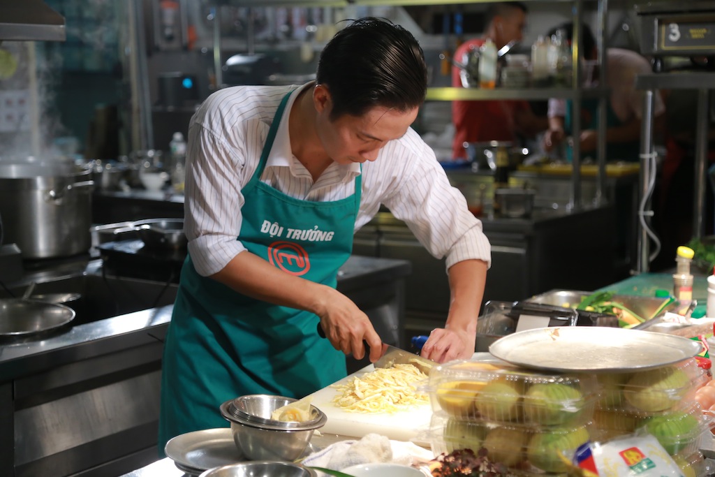 Thanh Cường dè chừng phong độ của Phạm Tuyết Master chef