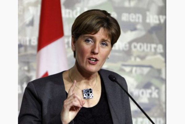 Bộ trưởng Phát triển và Pháp ngữ Canada Marie-Claude Bibeau