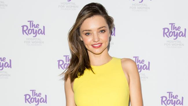 Ảnh khỏa thân của Miranda Kerr bị từ chối