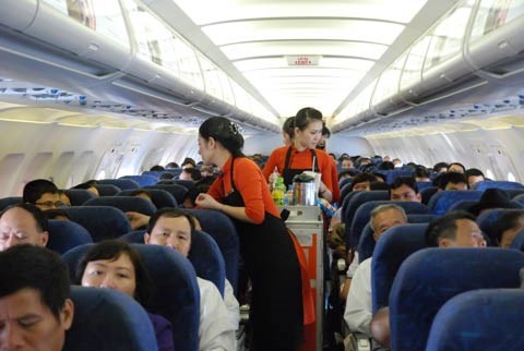 Cấp cứu thành công nữ hành khách trên máy bay
