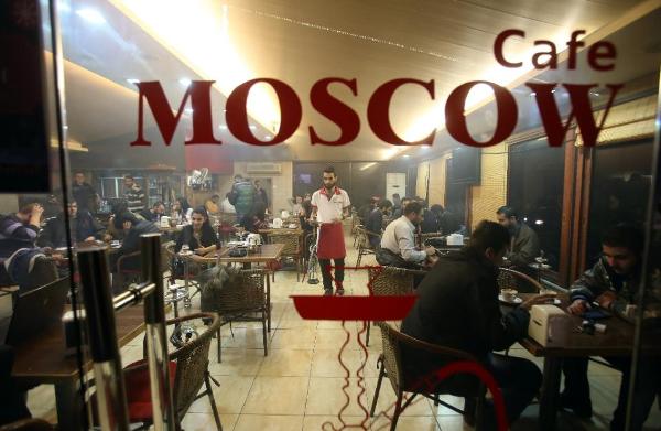 Quán Moscow Café - nơi người Nga ở Syria được thưởng thức các đồ uống hoàn toàn miễn phí