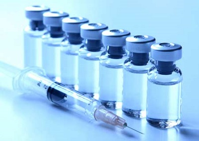 Phó Thủ tướng yêu cầu tăng quản lý chất lượng, giá vắc xin
