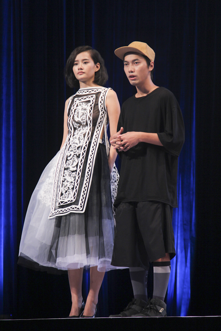 Trang phục của nhà thiết kế Trần Hùng