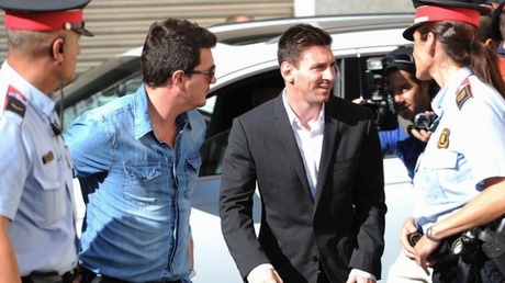 Messi tiếp tục phải ra hầu tòa vì cáo buộc trốn thuế!