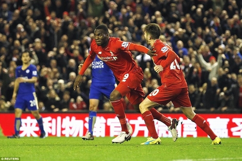 Benteke ghi bàn thắng duy nhất, giúp Liverpool đánh bại Leicester ở trận lượt đi