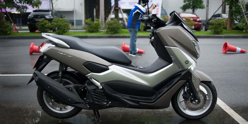Giá xe máy Yamaha tăng tới 5 triệu