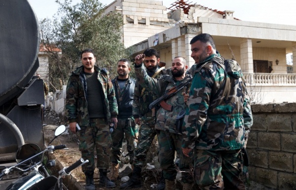 Bước tiến quân mạnh mẽ của lực lượng trung thành với Tổng thống Assad sắp bị chặn lại?