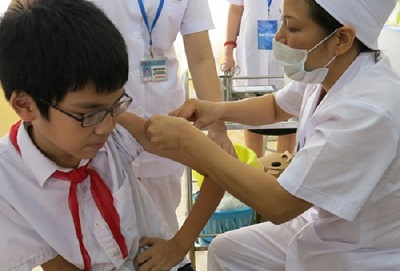 Hà Nội: Tiêm vắc xin Sởi-Rubella miễn phí cho học sinh lớp 11, 12