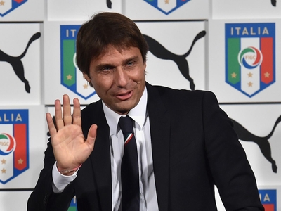 HLV Conte đã đồng ý dẫn dắt CLB Chelsea