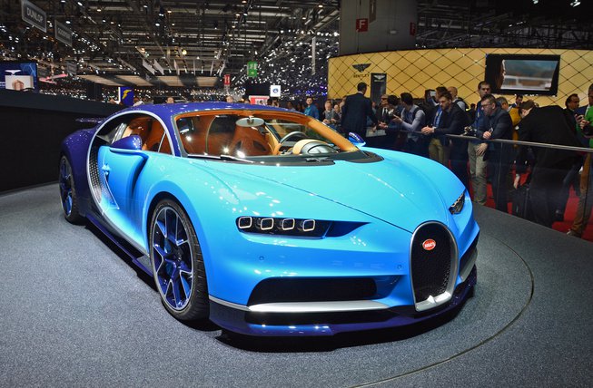 Bugatti Chiron 3.jpg