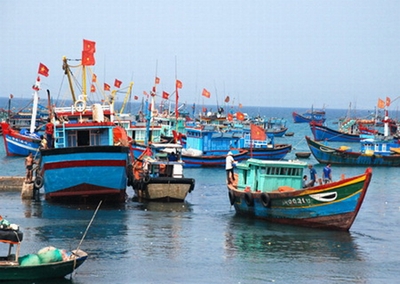 Tàu cá Việt Nam bị chìm ở Hoàng Sa