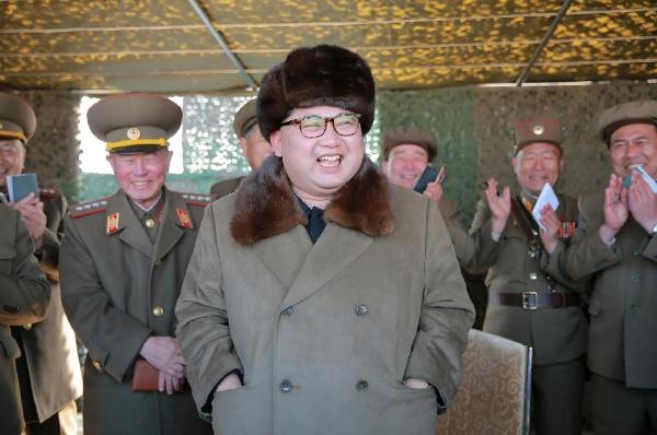 Chủ tịch Kim Jong Un liên tục thách thức Mỹ và Hàn Quốc