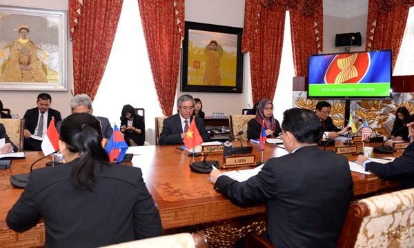 Toàn cảnh phiên họp thường kỳ của Uỷ ban ASEAN tại Washington