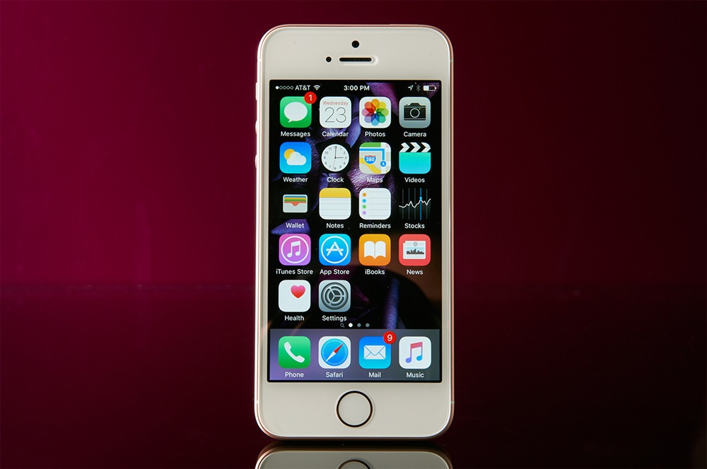 Apple iPhone SE - Sự pha trộn giữa cũ và mới