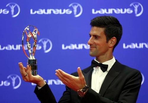 Djokovic vinh dự nhận giải 