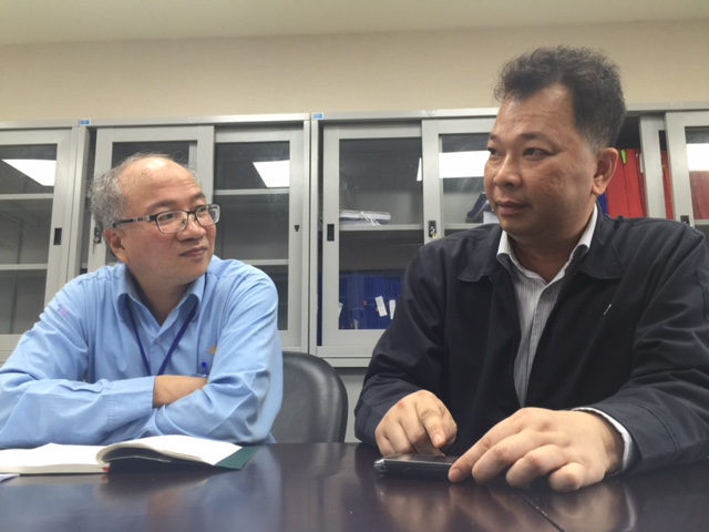 Giám đốc đối ngoại tập đoàn Formosa Chu Xuân Phàm (phải)