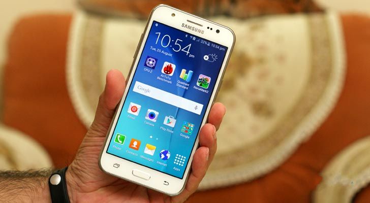 Samsung Galaxy J5 (2016) chỉ được nâng cấp về bộ nhớ RAM từ 1,5GB lên 2GB