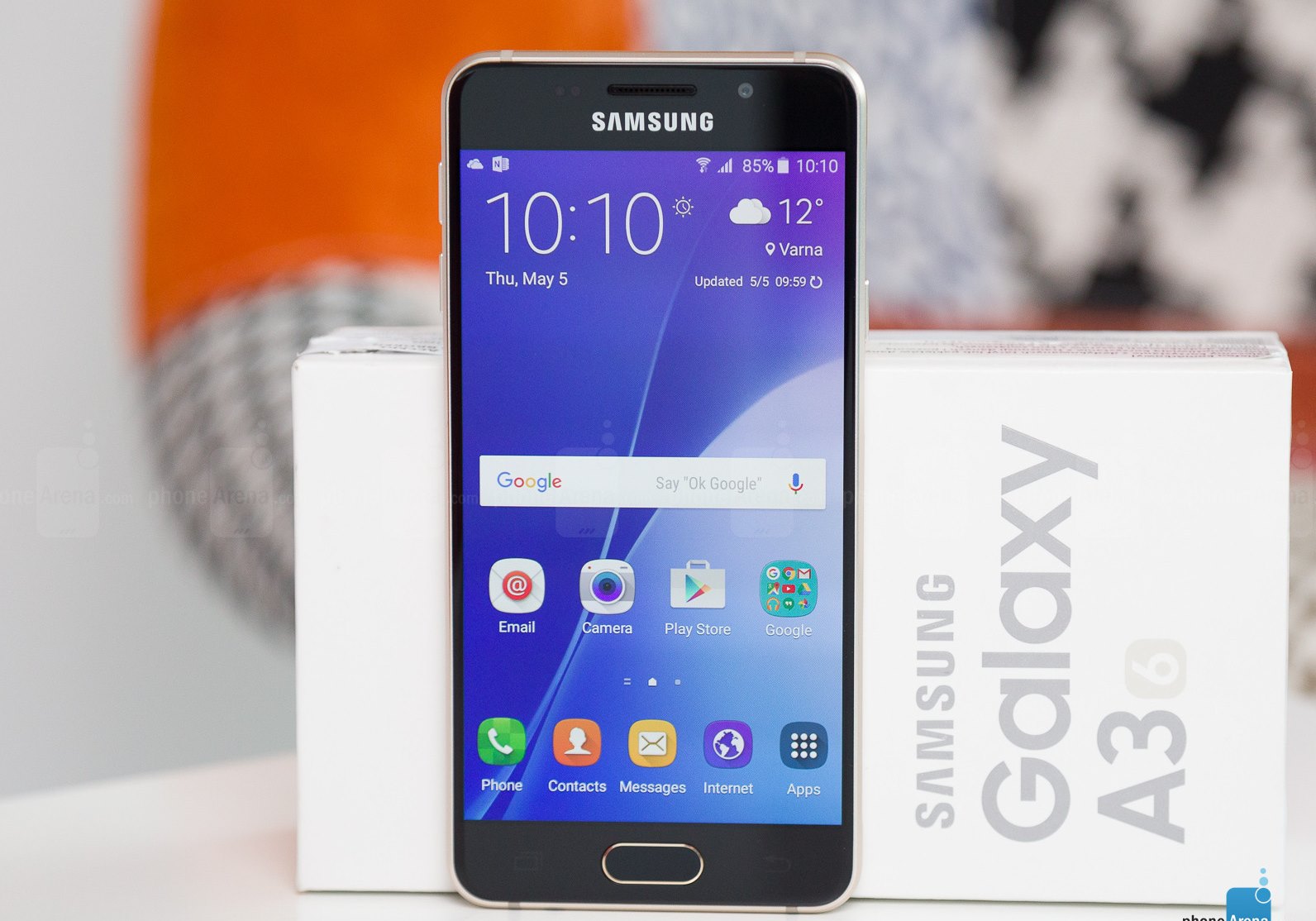 Samsung Galaxy A3 (2016) có đáng mua ?