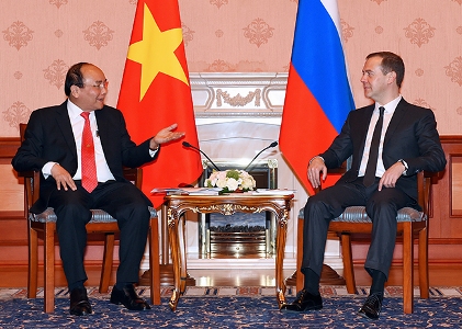 Việt, Nga trao đổi về Biển Đông