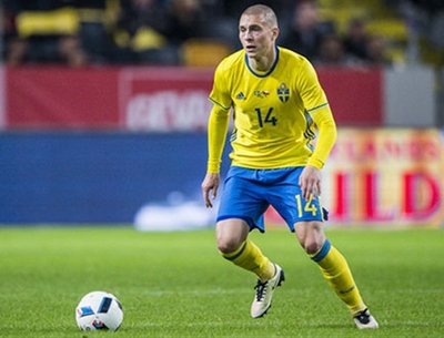Man Utd chi tiền khủng cho ngôi sao lạ người Thụy Điển
