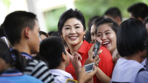 Người Thái phát cuồng vì cựu Thủ tướng xinh đẹp