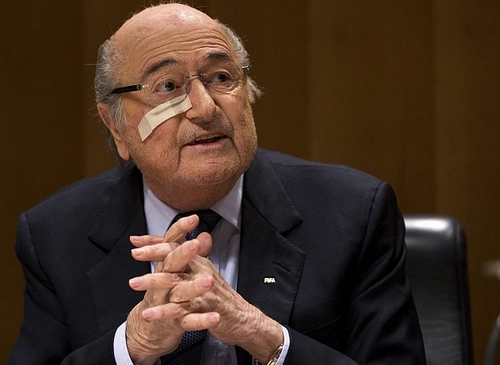 Những tiết lộ của ông Blatter chắc chắn sẽ khiến nhiều người cảm thấy sốc.