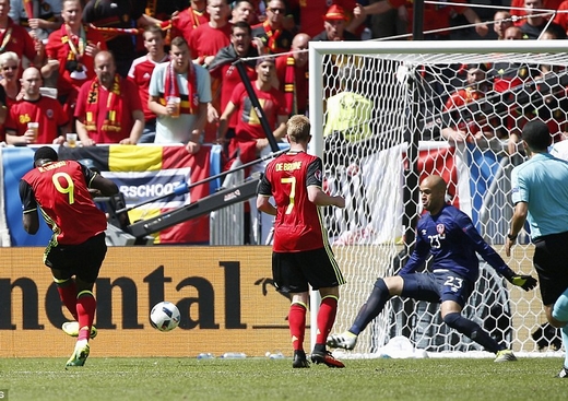 Lukaku lập cú đúp bàn thắng cho tuyển Bỉ