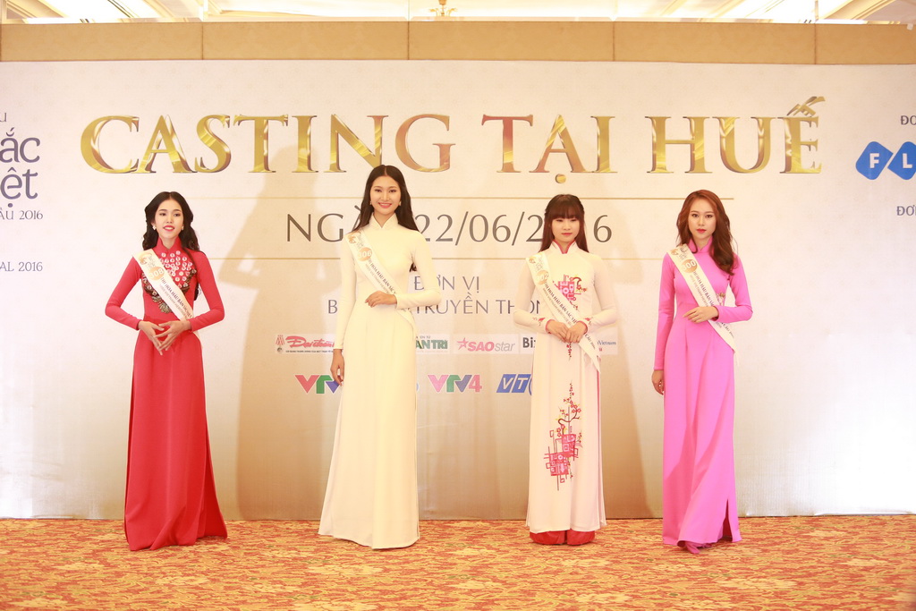 Hoa hậu Bản sắc Việt: Cận cảnh nhan sắc rực rỡ của mỹ nữ miền Trung