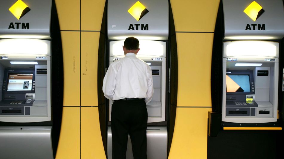 Đã có thể rút tiền ATM trực tiếp bằng iPhone