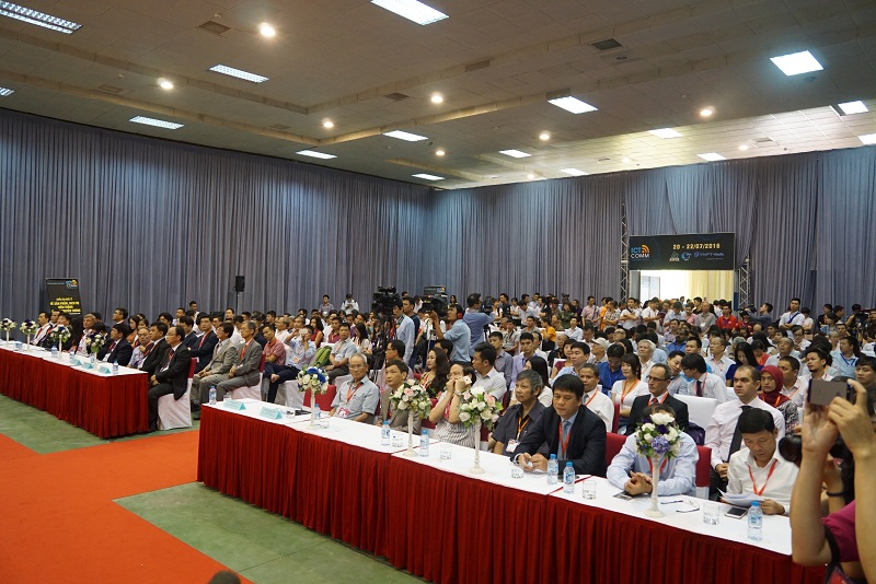 Hội thảo chiều ngày 20/7 với chủ đề về IoT thu hút rất đông người tham gia