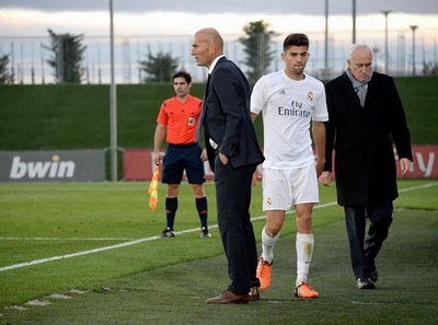Con trai Zidane chuẩn bị gia nhập Ngoại hạng Anh