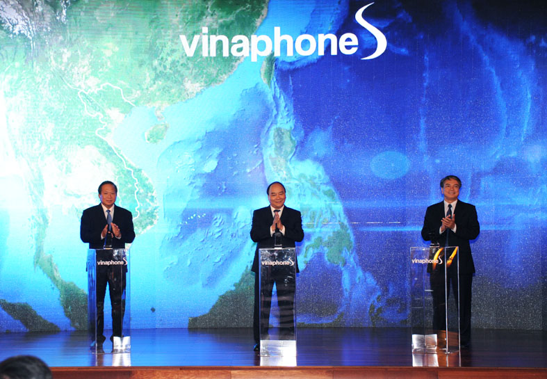 Ra mắt dịch vụ vệ tinh VinaPhone - S: Xóa mọi điểm đen liên lạc!