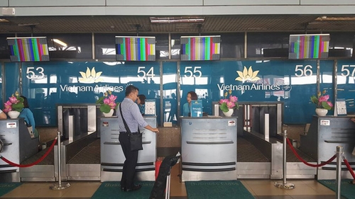 Hệ thống máy ​tính tại sân bay Nội Bài lại gặp sự cố