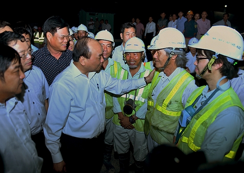 Thủ tướng: Hầm Đèo Cả đánh dấu sự trưởng thành của kỹ sư, công nhân Việt Nam