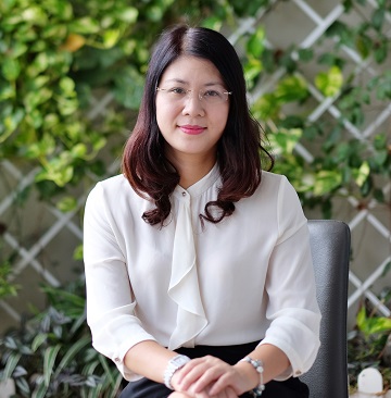 Bà Phạm Thị Hồng Mai, Phó Giám đốc công ty IPC