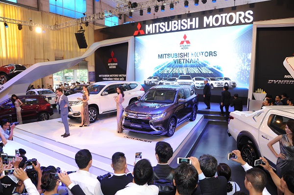 Các nhà sản xuất giới thiệu nhiều mẫu xe lần đầu ra mắt tại Việt Nam