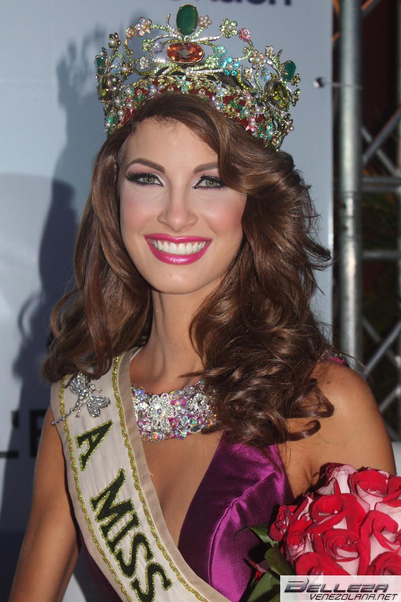 Miss Venezuela xếp thứ ba