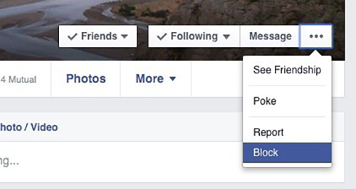 Một cách nhanh chóng để chặn một người dùng Facebook là truy cập vào trang cá nhân của họ > nhấn vào nút 3 chấm > chọn Block.