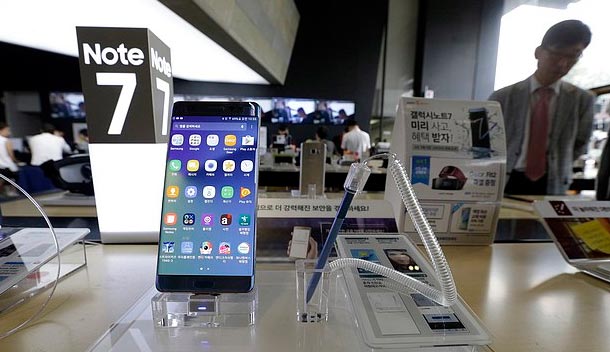  Samsung đã quyết định khai tử mẫu Galaxy Note 7 hồi tháng 10 sau hàng loạt sự cố cháy, nổ khắp thế giới. Ảnh: EPA