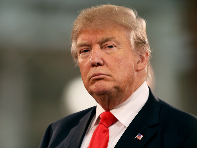 Tổng thống đắc cử Donald Trump đang đối diện với 75 vụ kiện