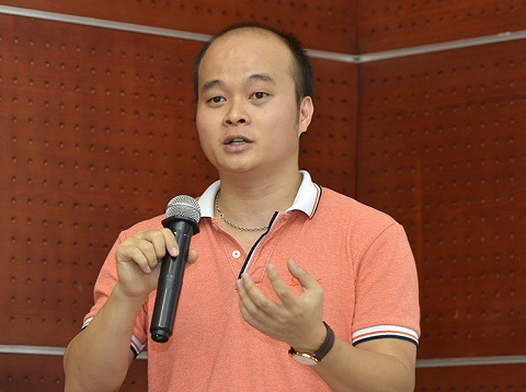 Trưởng nhóm Đào Xuân Hoàng giới thiệu về sản phẩm Sàn giao dịch Thương mại điện tử http://sanvanchuyen.vn/