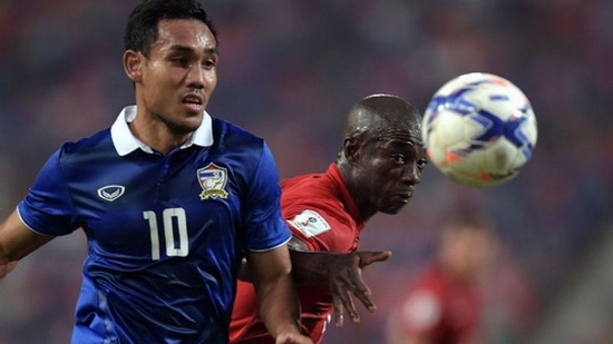Dangda lập hat-trick, Thái Lan thắng đậm Indonesia
