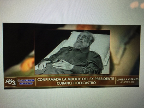 Truyền hình Cuba đưa tin cựu chủ tịch Fidel Castro qua đời.