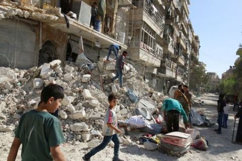 Quân Assad tung hỏa lực mạnh vùi dập kẻ thù