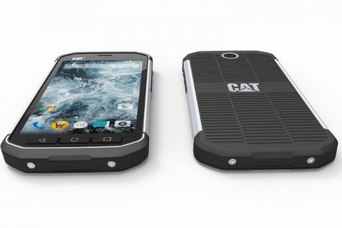 CAT S40. CAT S40 là một trong những điện thoại thông minh bền nhất trên thị trường, và hoàn toàn chống thấm. Caterpillar đã thiết kế điện thoại thông minh này vì bạn có thể mang thiết bị đi cùng bất cứ nơi đâu nhờ vào đặc tính mạnh mẽ và tiện dụng của nó. Trên thực tế, bạn có thể sử dụng điện thoại trong mọi tình huống, ngay cả với găng tay hoặc nếu ngón tay của bạn bị ướt với công nghệ đặc biệt dành cho màn hình cảm ứng.