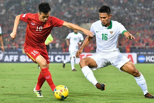 2 tuyển thủ Việt Nam nào lọt vào đội hình xuất sắc nhất AFF Cup?