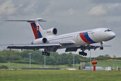 Chuyến bay thử nghiệm đầu tiên của Tu-154 là vào năm 1968. Máy bay hoàn thiện đầu tiên cất cánh vào năm 1970. Ảnh: YouTube.