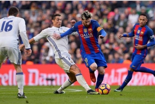Nhiều ý kiến cho rằng tài năng của Messi là số 1 và khó có thể so sánh