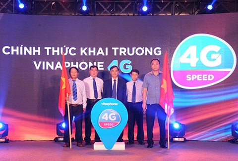 Là nhà mạng đầu tiên khai trương dịch vụ 4G tại Việt Nam. Bên cạnh việc xây dựng, củng cố phát triển hạ tầng 2G, 3G, trong năm 2016, VNPT cũng là doanh nghiệp viễn thông đầu tiên được Bộ trao giấy phép thiết lập mạng cung cấp dịch vụ 4G-LTE. Ngay sau khi nhận giấy phép cung cấp dịch vụ, chỉ sau 5 ngày, VNPT đã chính thức khai trương dịch vụ tại huyện đảo Phú Quốc và đầu tháng 11 vừa qua, trở thành nhà mạng đầu tiên khai trương dịch vụ 4G tại Việt Nam. Hiện VNPT đang khẩn trương triển khai phủ sóng 4G ở một số tỉnh, thành phố trọng điểm: Hà Nội, Tp. Hồ Chí Minh, Cà Mau, Bạc Liêu, Kiên Giang, Lâm Đồng, Bình Dương, Vũng Tàu, Đồng Nai.